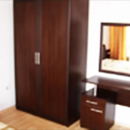 Gal Stella Polaris 1 & 2 ساني بيتش